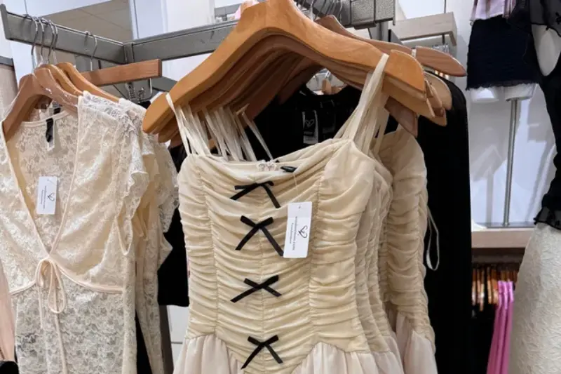 why windsor dresses are so popular